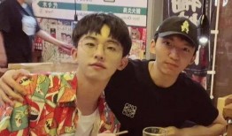 吃朋友相亲的瓜,朋友相亲背后的甜蜜与曲折