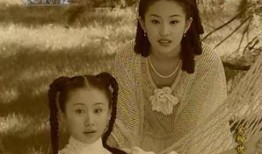 吃白月光的瓜,一场关于爱情与欲望的瓜界盛宴