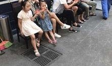 421吃瓜群众图片,揭秘网络热议背后的真相