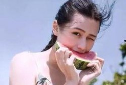 小众吃瓜头像女,揭秘网络潮流中的独特魅力