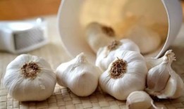 吃辛瓜图片,舌尖上的清新滋味