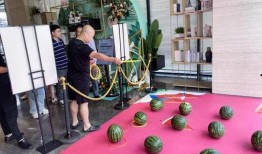 银行吃瓜节,吃瓜节里的金融趣味与智慧碰撞