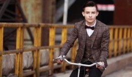 萨沙吃瓜,揭秘娱乐圈背后的那些事儿