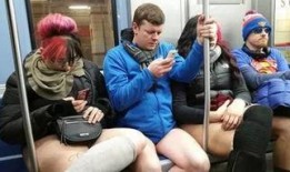 群众吃瓜跳舞视频