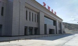 定西北站吃瓜,吃瓜群众的欢乐盛宴