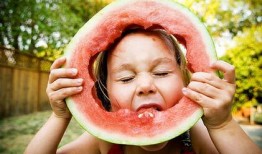 医美踩雷吃瓜,揭秘行业乱象，吃瓜群众如何防范？