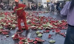 明斯克吃瓜事件,一场引发国际关注的误会风云