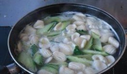 猫耳朵吃瓜,猫耳朵的瓜田奇遇记